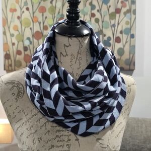 Infiniti Scarf